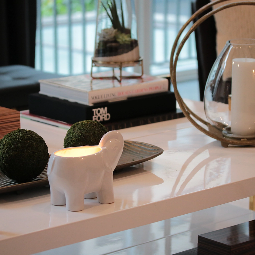 White Elephant Candle - Cashmere Petal